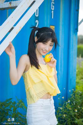 潮湿的猫1982年意大利