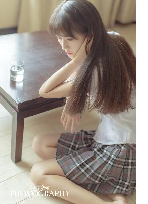 老婆出差闺蜜来家住几天